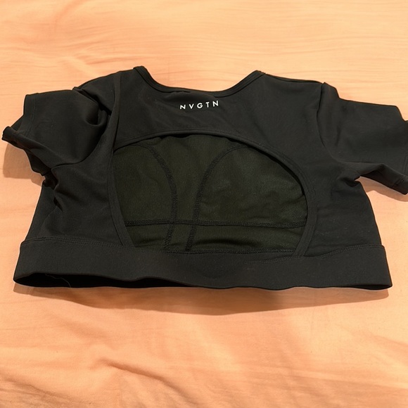 NVTGN OPEN TOP BLACK WORKOUT TOP ✨✨ - Picture 3 of 7